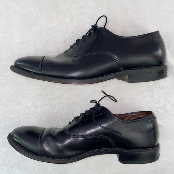 Allen Edmonds mens Park Avenue cap toe oxford shoe in black size 8.5D